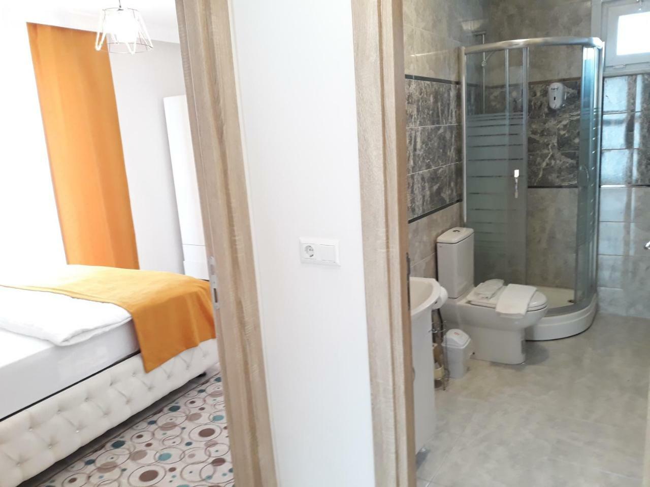 Ostello Hotel Avcilar Istanboel Buitenkant foto