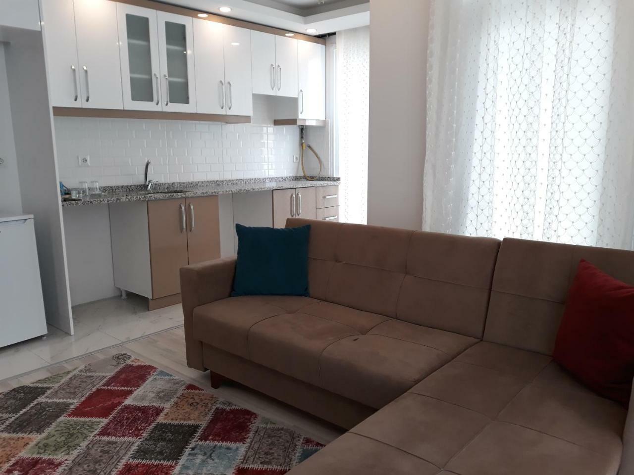 Ostello Hotel Avcilar Istanboel Buitenkant foto